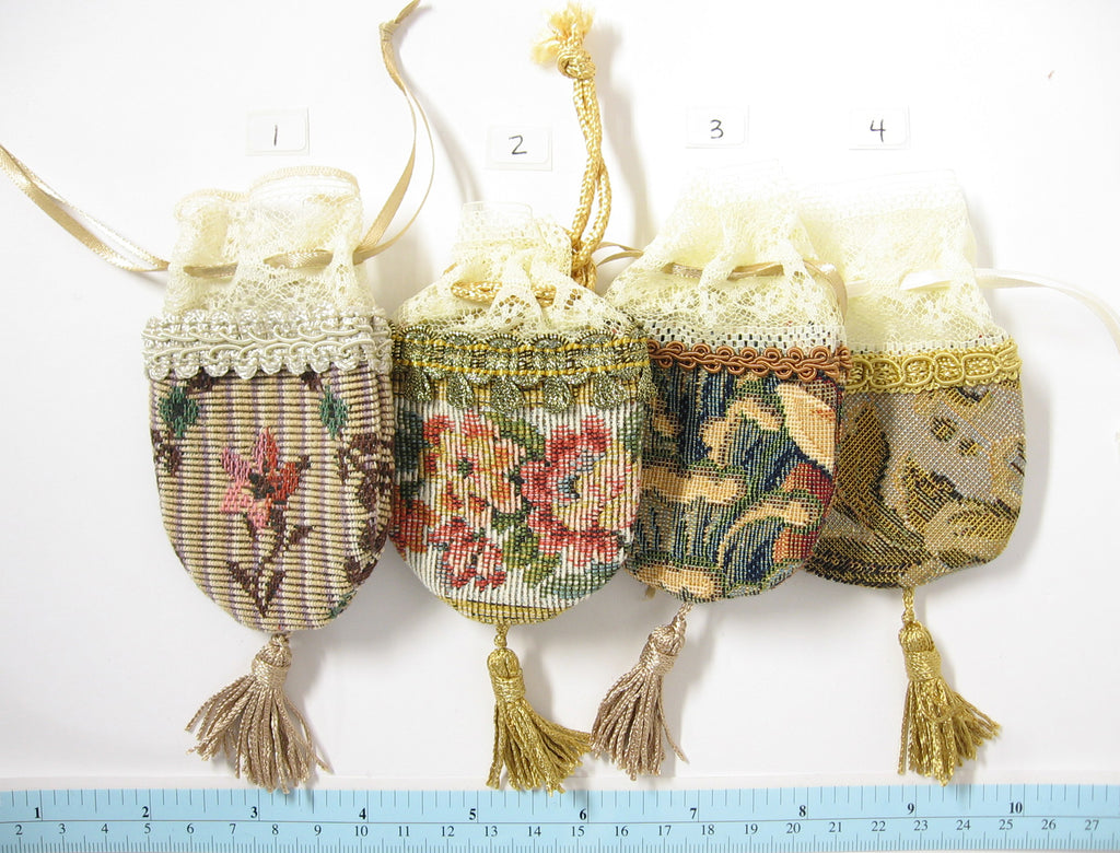 Medium Tapestry Purse for Dolls